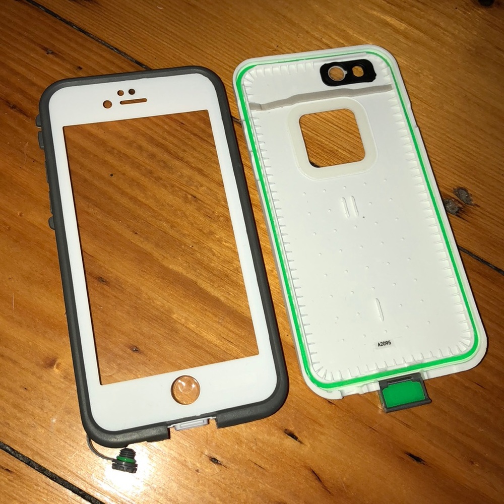 iPhone 6/6s White Lifeproof Case